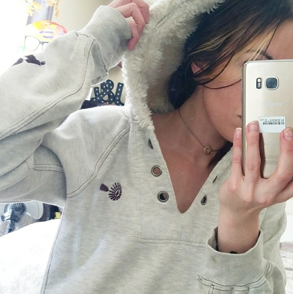 Farm Girl sweater - Picture 4 of 4